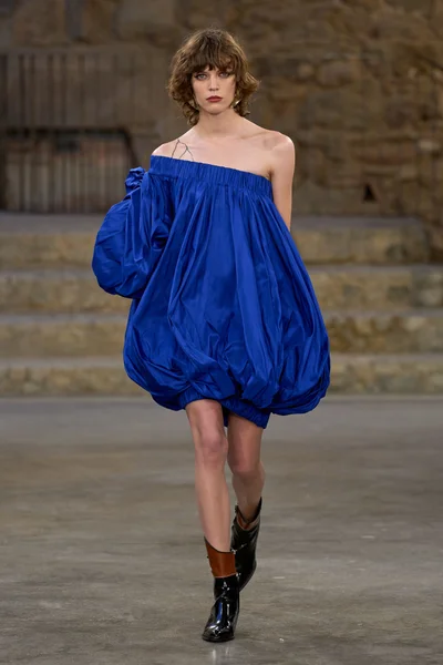 Look 47